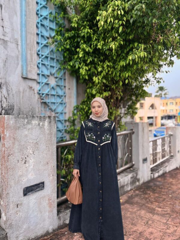 Aralyn Emboidery Denim Dress - Image 2
